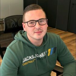 Recruiter: Beau Crutzen
